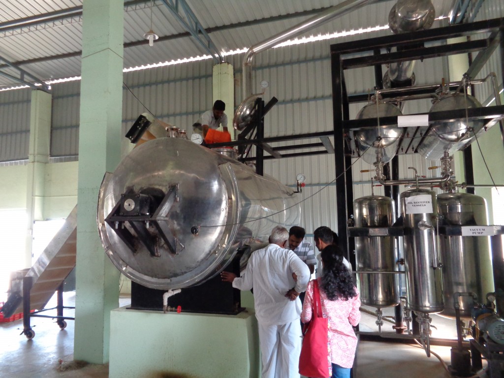 Turmeric processing facility in Sangli, India. (Tavish Fenbert)